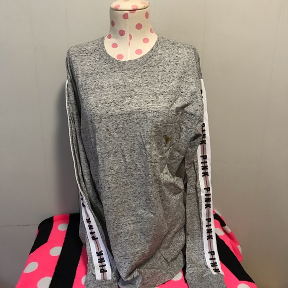 🚨FINAL PRICE💕VS PINK GREY GOLD BLING SIDESTRIPE CAMPUS TEE - Picture 4 of 8